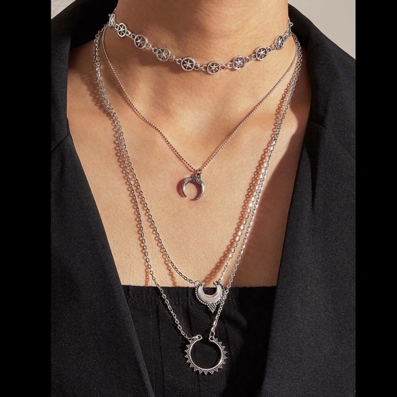 Brandy Melville Jewelry - LAST ONE 2 pc Rustic Crescent Layered Necklace